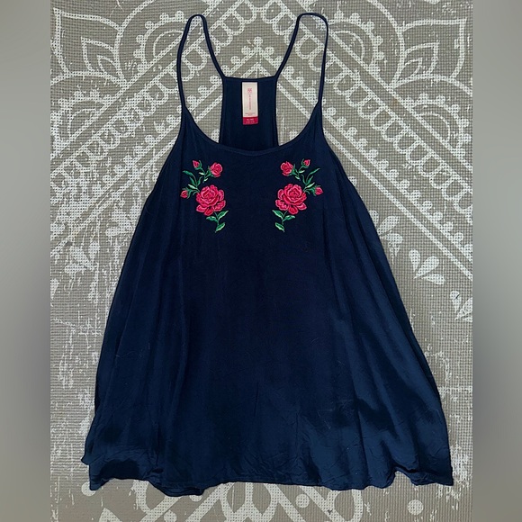 Embroidered Floral Navy and Pink Tank Top - Picture 1 of 3